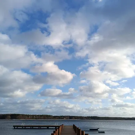 Siedlisko Radogoszcz, Jacuzzi ,sauna بيت للعطل Osiek